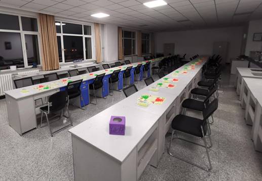 b42fb58f9c061576d0c6ec142eedb93