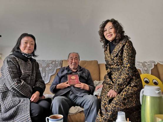 739825e52e79497b43a88ba433415f2